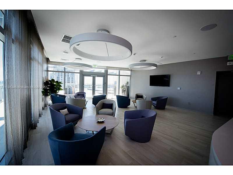 1100 MILLECENTO RESIDENCE - Residential