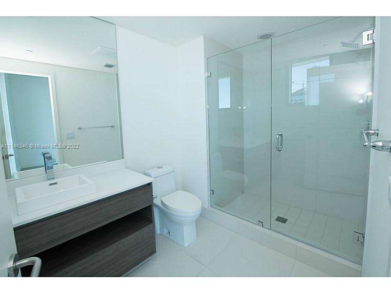 1100 MILLECENTO RESIDENCE - Residential