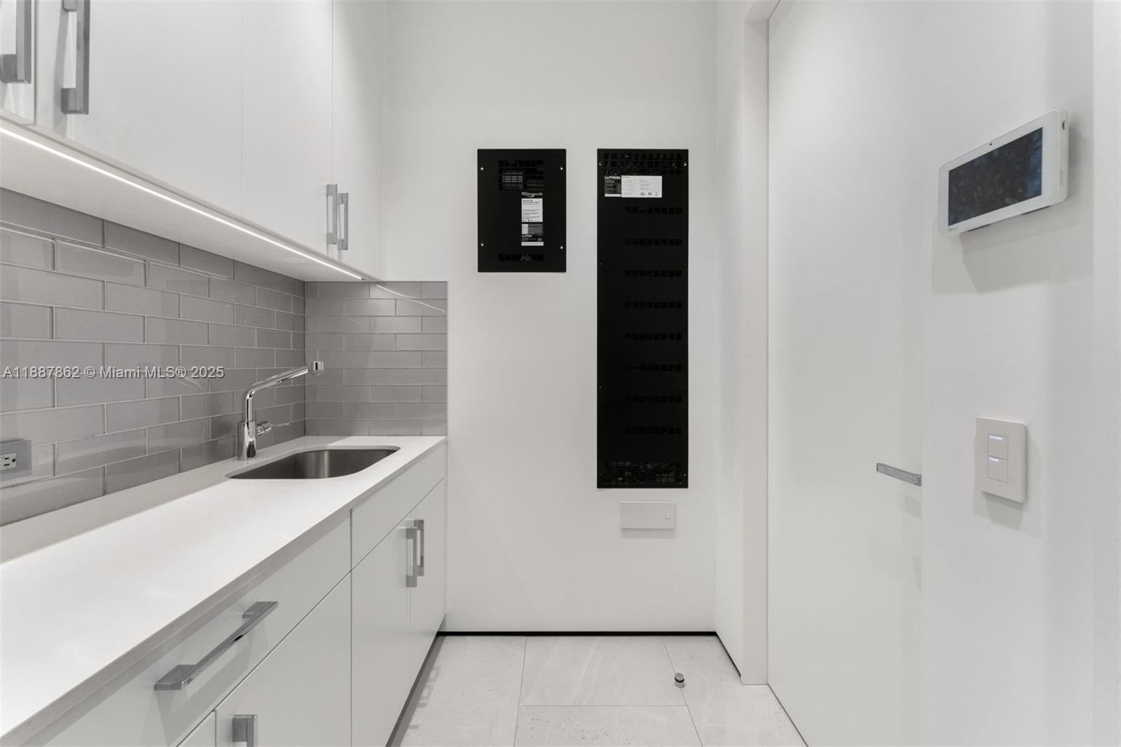 CORAL GABLES SEC B - Residential