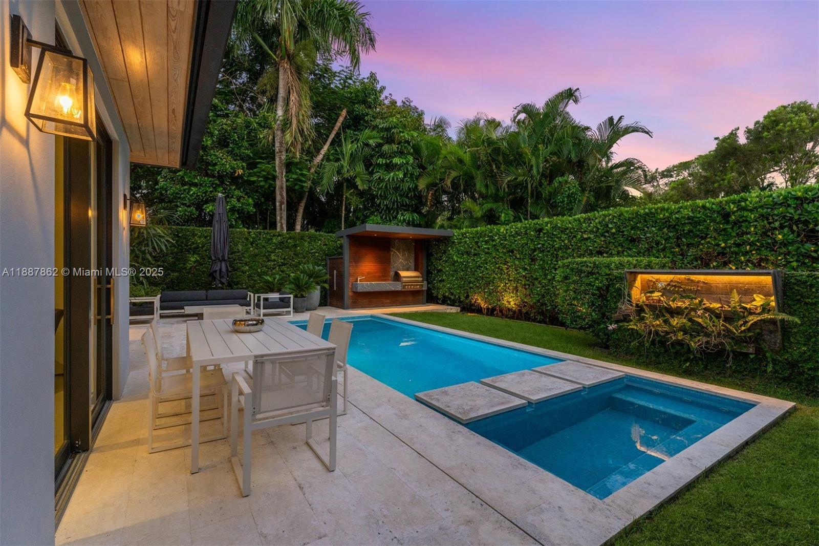 CORAL GABLES SEC B - Residential