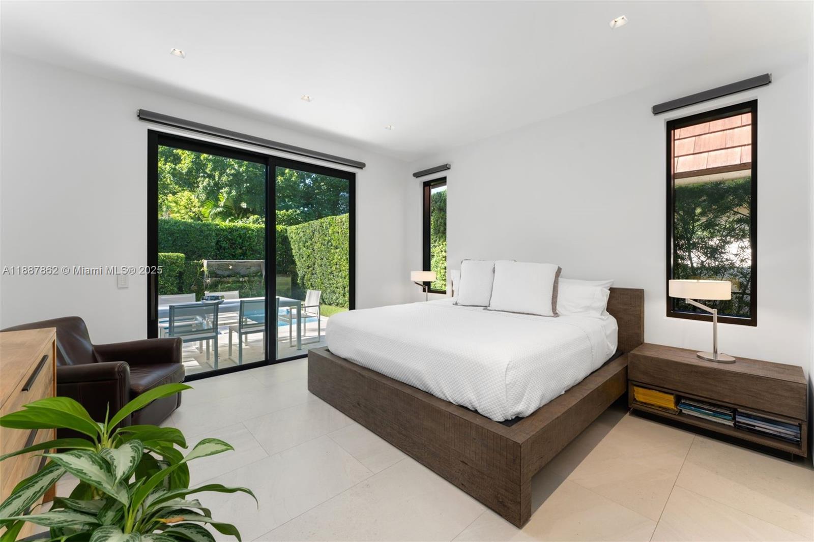 CORAL GABLES SEC B - Residential