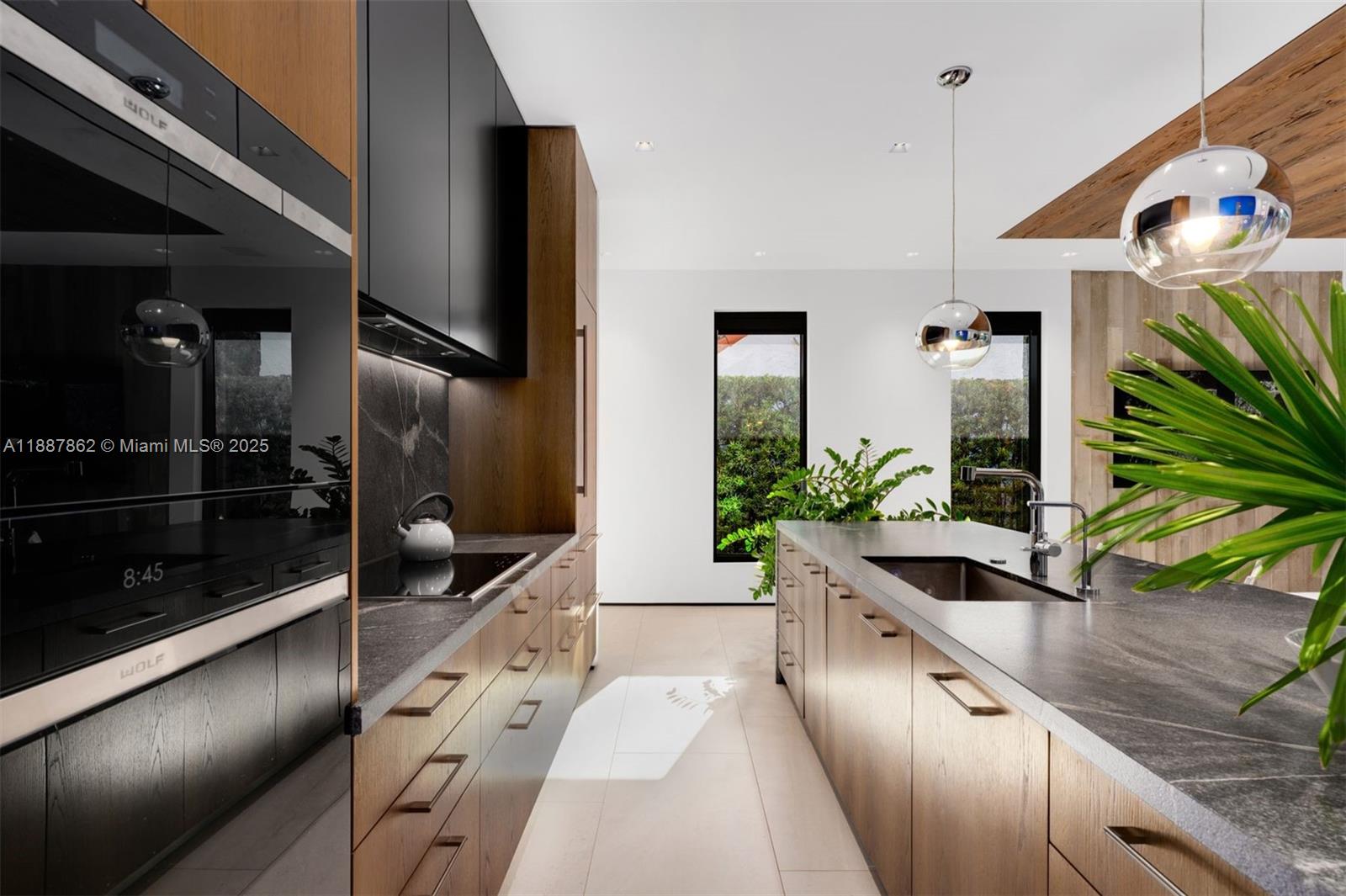 CORAL GABLES SEC B - Residential