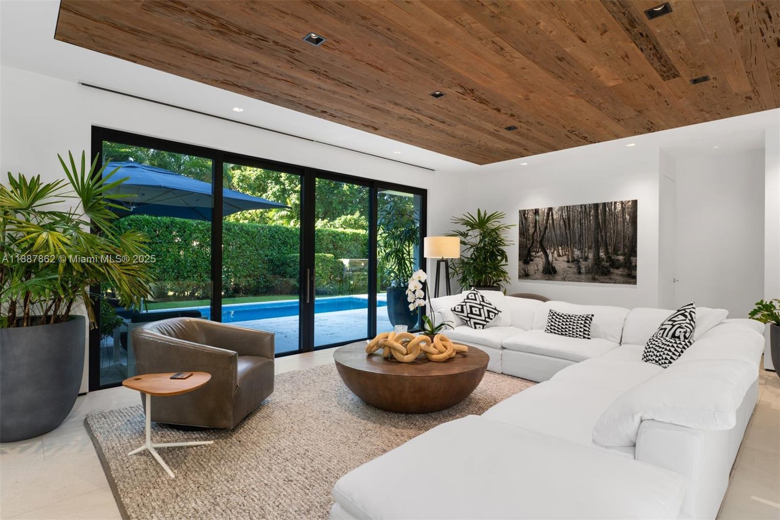 CORAL GABLES SEC B - Residential