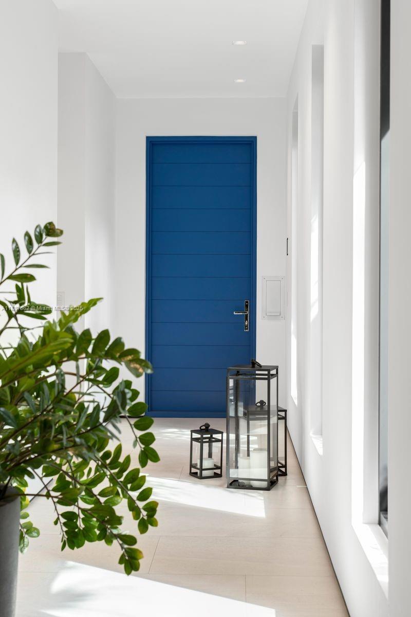 CORAL GABLES SEC B - Residential