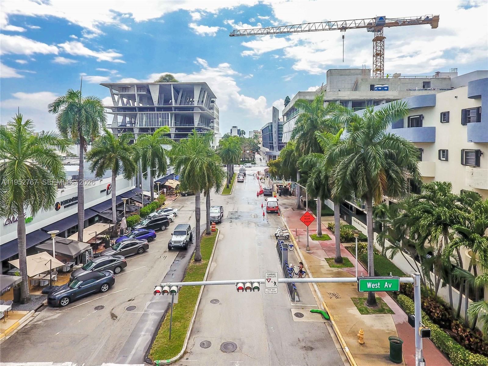 GOLDEN HOUSE CONDO - Residential