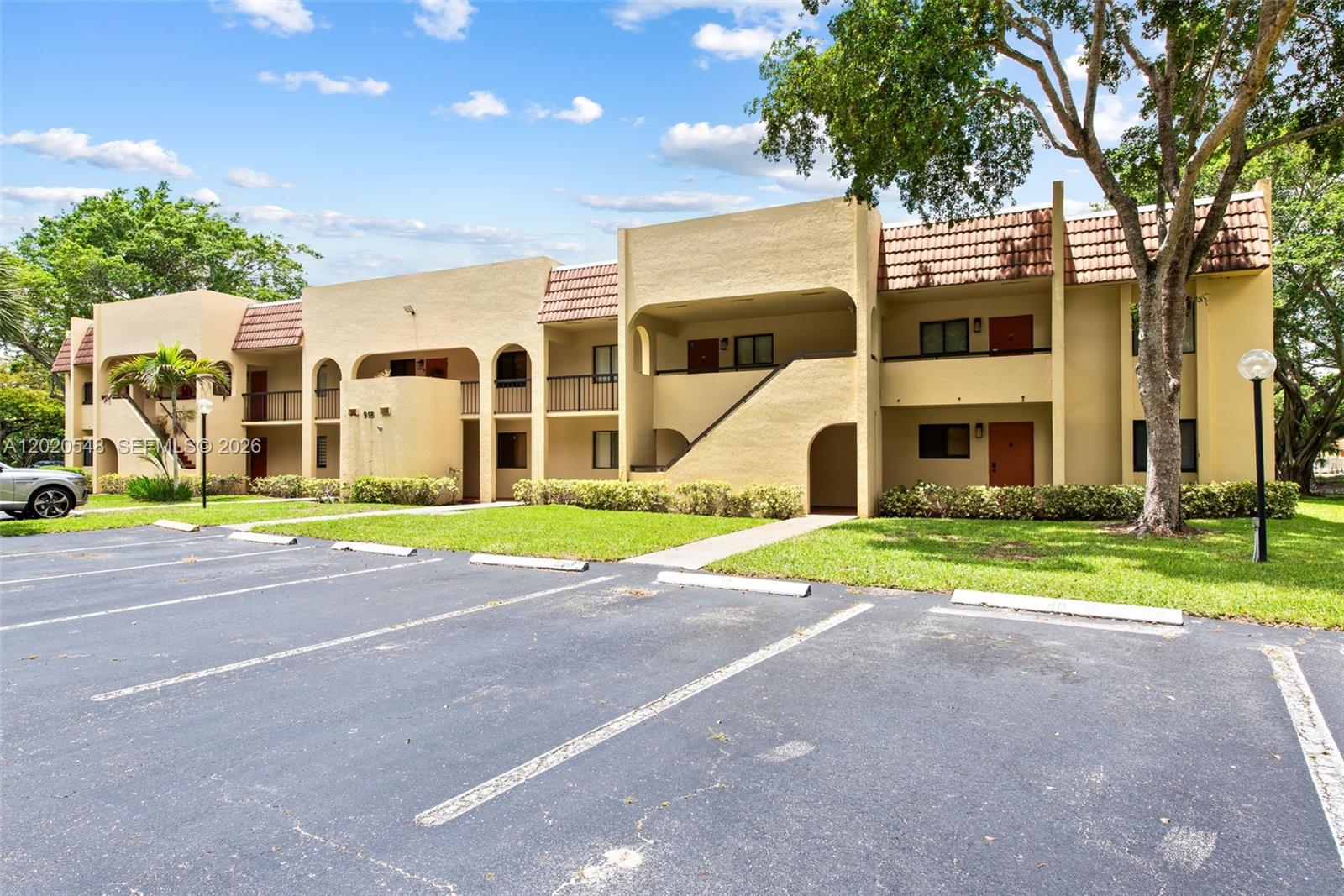 BOCA TERRACE CONDO PH I A - Residential