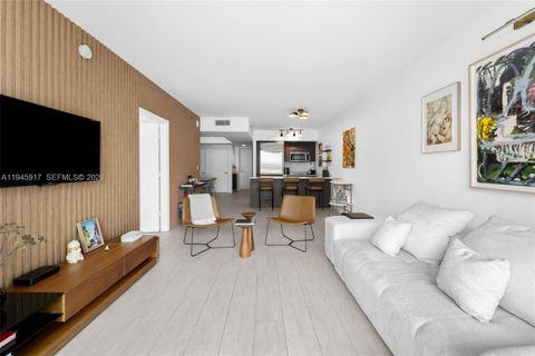 55 SE 6th St 2600 Miami FL 33131