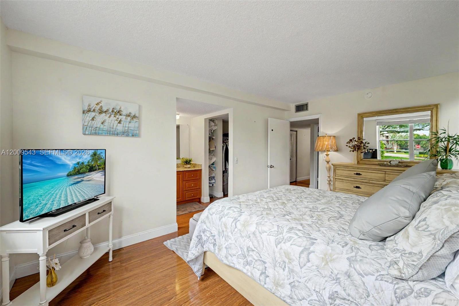 POINCIANA 12A PINE ISLAND - Residential