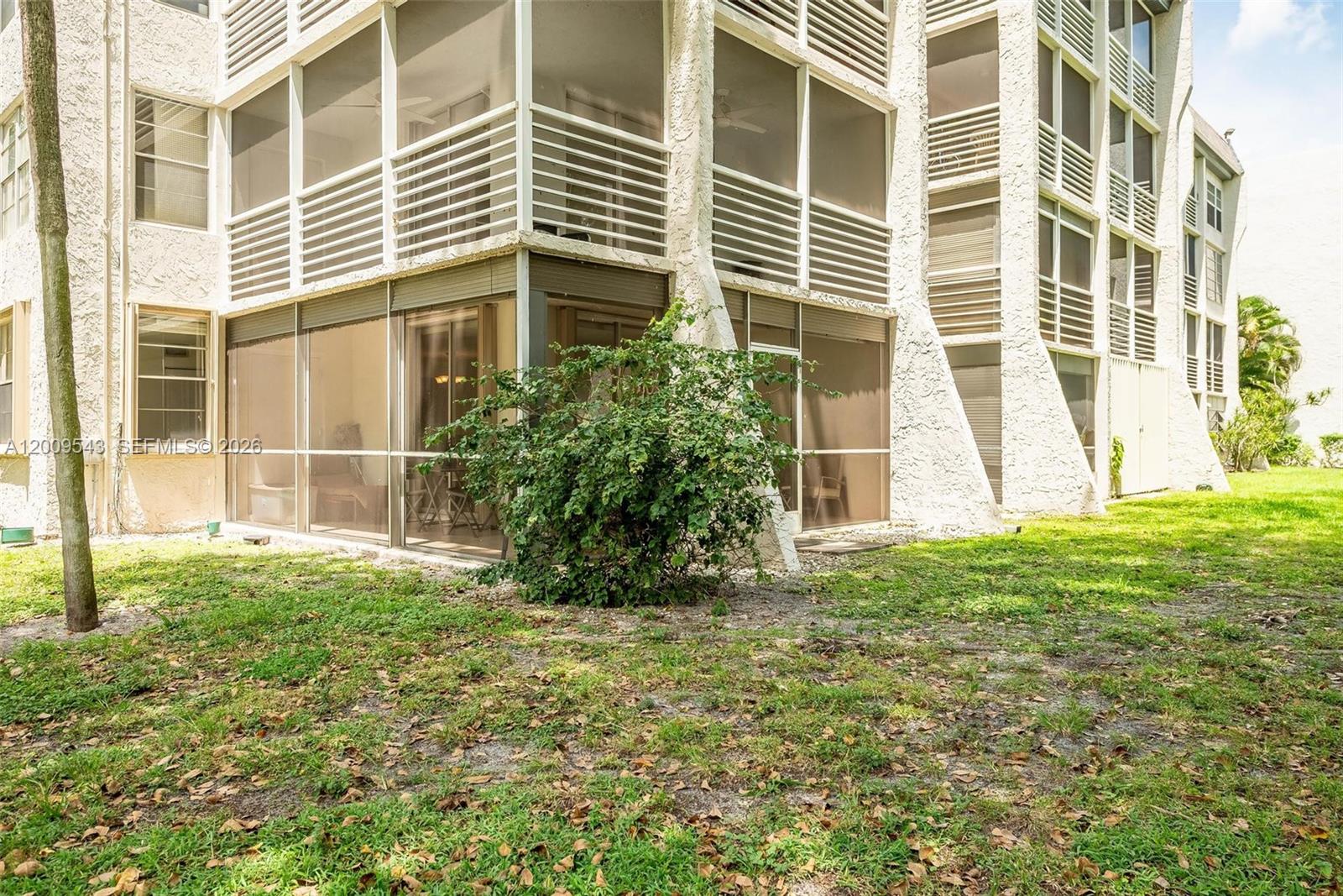 POINCIANA 12A PINE ISLAND - Residential