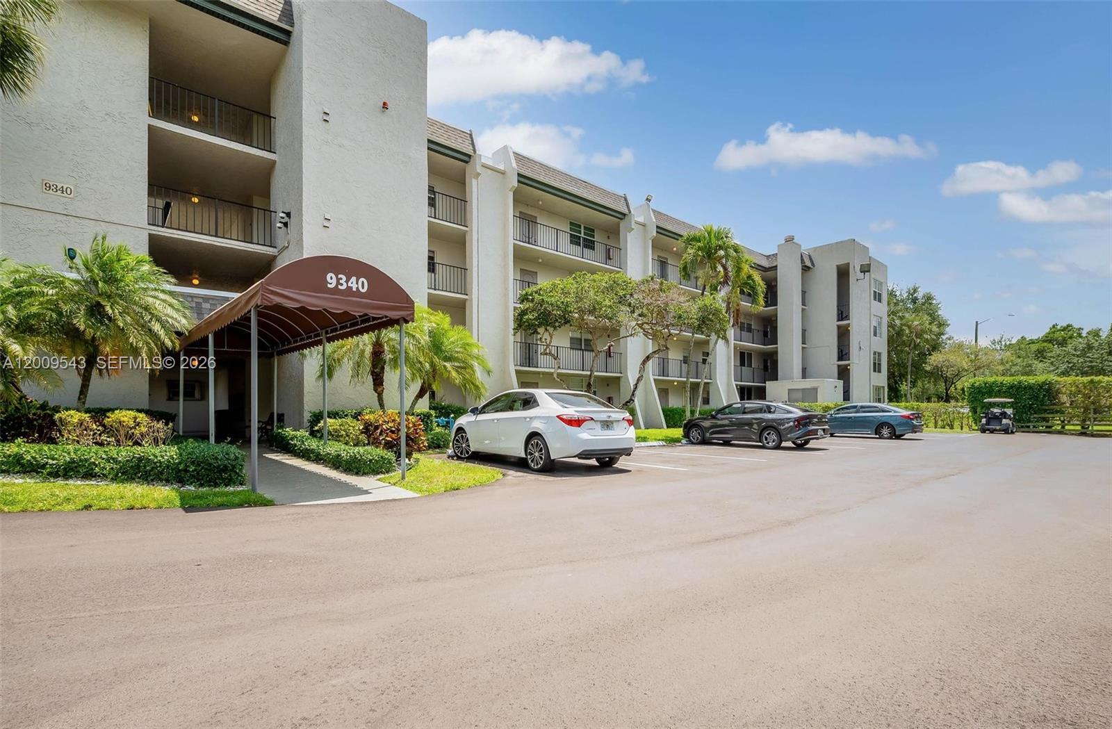 POINCIANA 12A PINE ISLAND - Residential