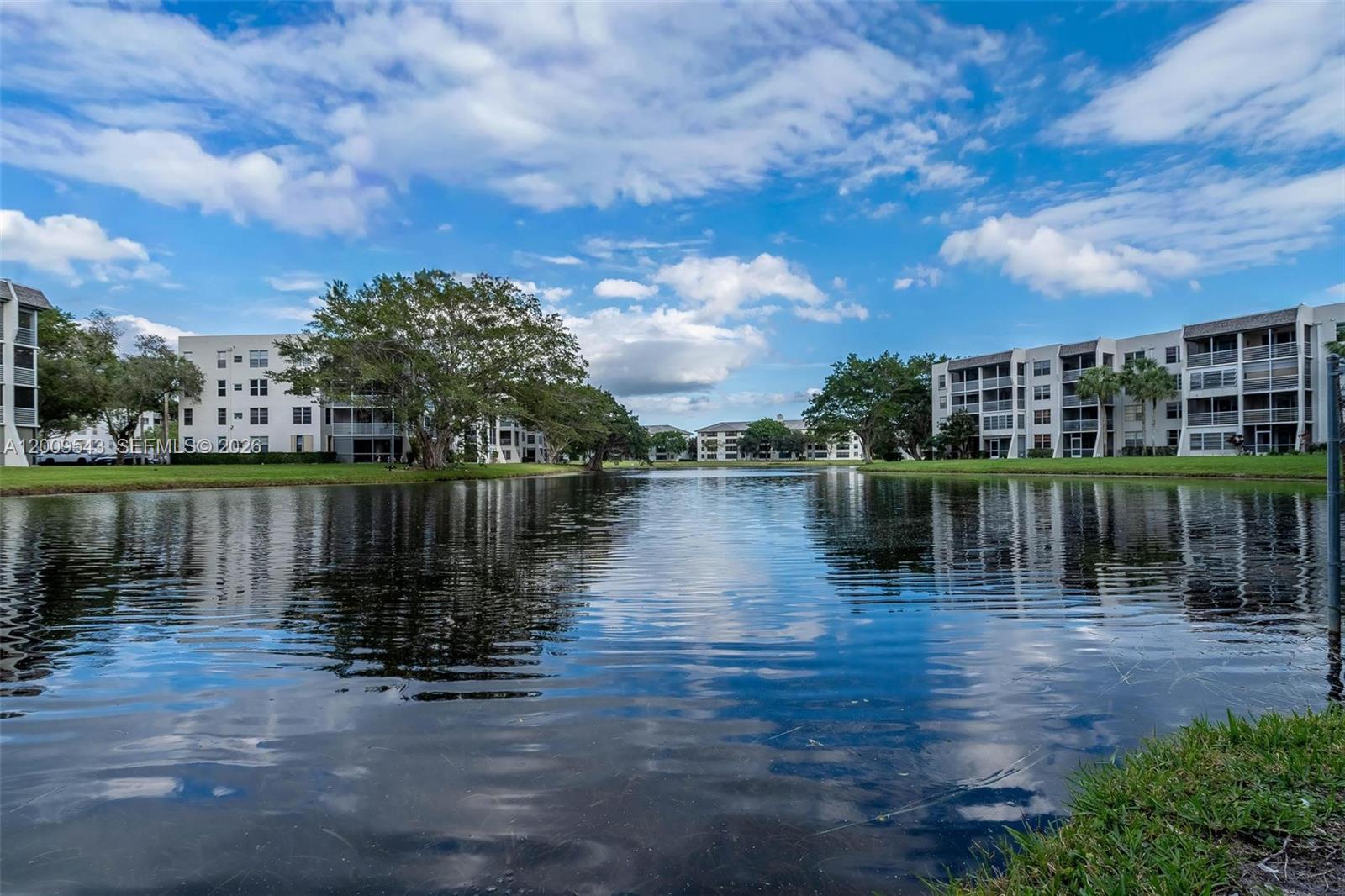 POINCIANA 12A PINE ISLAND - Residential
