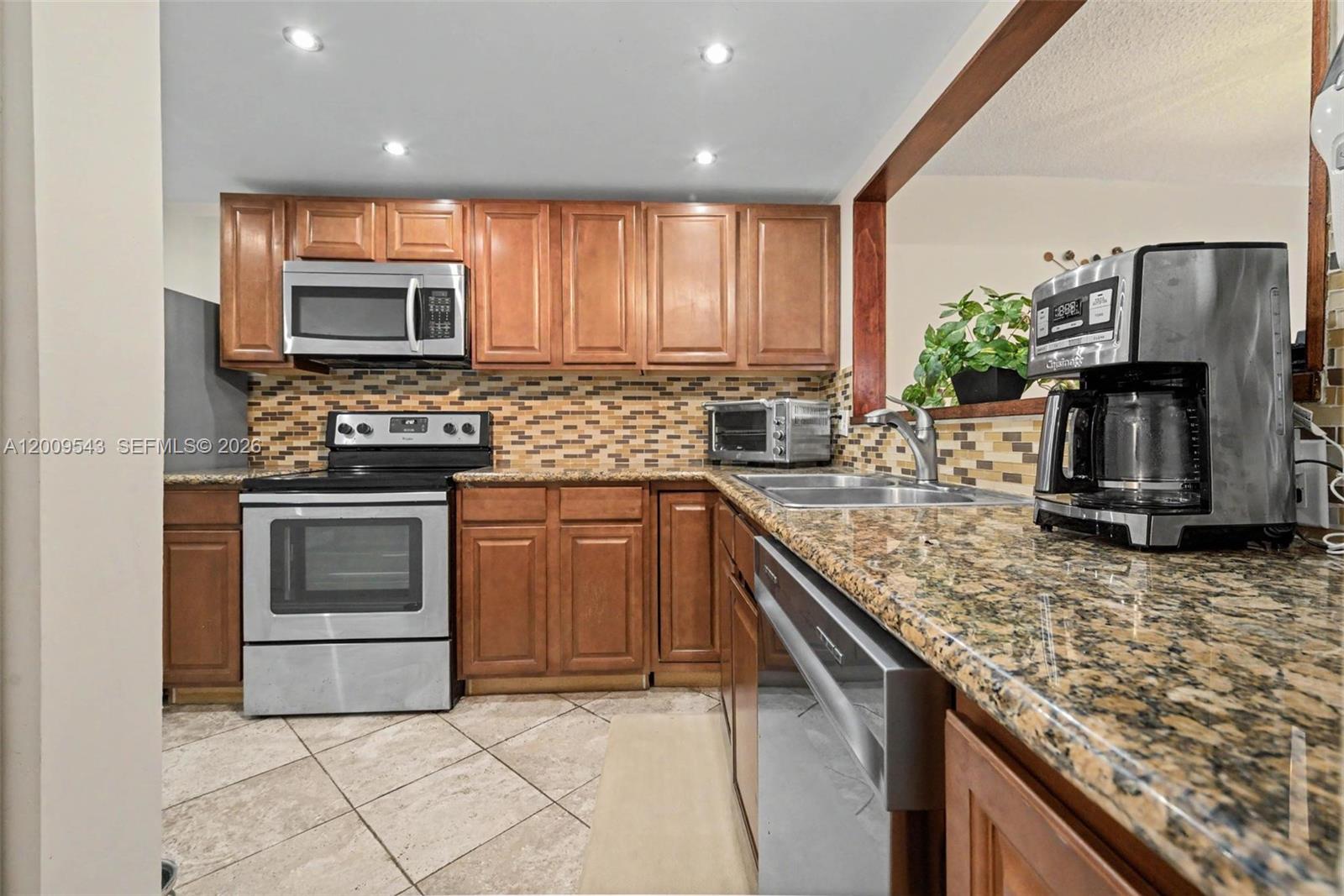 POINCIANA 12A PINE ISLAND - Residential