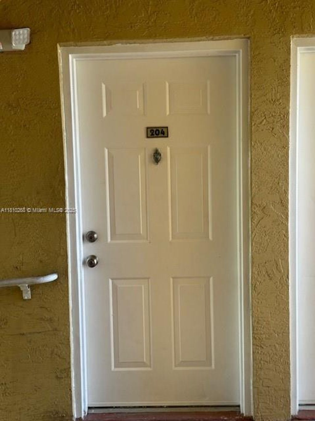 Photo of 2640 S University Dr #204, Davie, FL 33328 (MLS # A11810268)