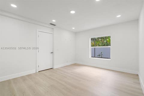 Tiny photo for 1521 NE 5th Ter, Fort Lauderdale, FL 33304 (MLS # A12043502)