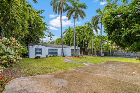 Tiny photo for 1521 NE 5th Ter, Fort Lauderdale, FL 33304 (MLS # A12043502)