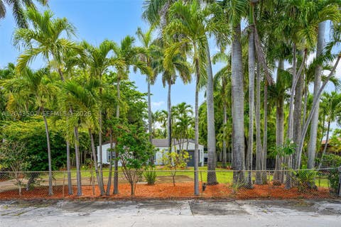 Tiny photo for 1521 NE 5th Ter, Fort Lauderdale, FL 33304 (MLS # A12043502)