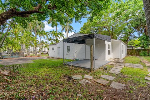 Tiny photo for 1521 NE 5th Ter, Fort Lauderdale, FL 33304 (MLS # A12043502)