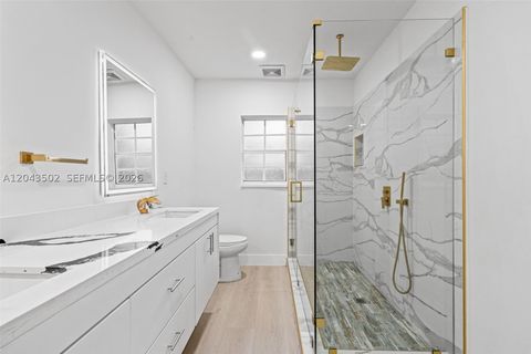Tiny photo for 1521 NE 5th Ter, Fort Lauderdale, FL 33304 (MLS # A12043502)