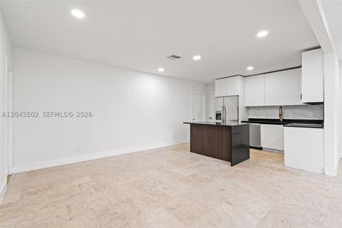 Tiny photo for 1521 NE 5th Ter, Fort Lauderdale, FL 33304 (MLS # A12043502)