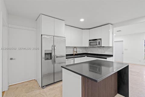 Tiny photo for 1521 NE 5th Ter, Fort Lauderdale, FL 33304 (MLS # A12043502)