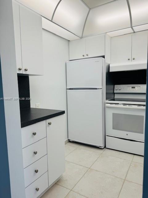 FOSTER & SANCHEZ TR REMAIN - Residential Lease