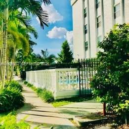 FOSTER & SANCHEZ TR REMAIN - Residential Lease