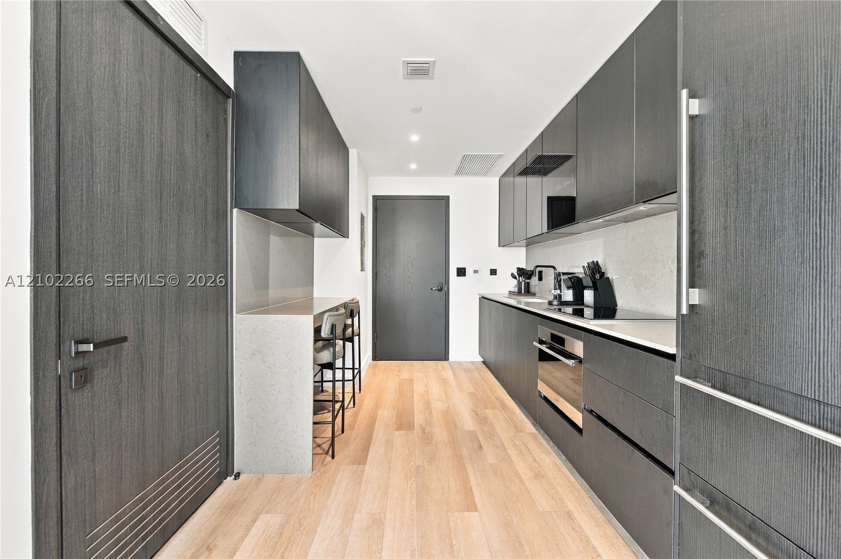 20 NE 11th 3308