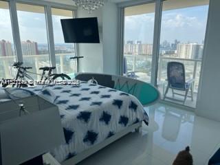 LA PERLA CONDO - Residential Lease