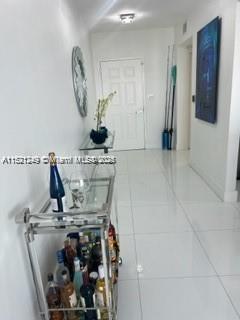 LA PERLA CONDO - Residential Lease