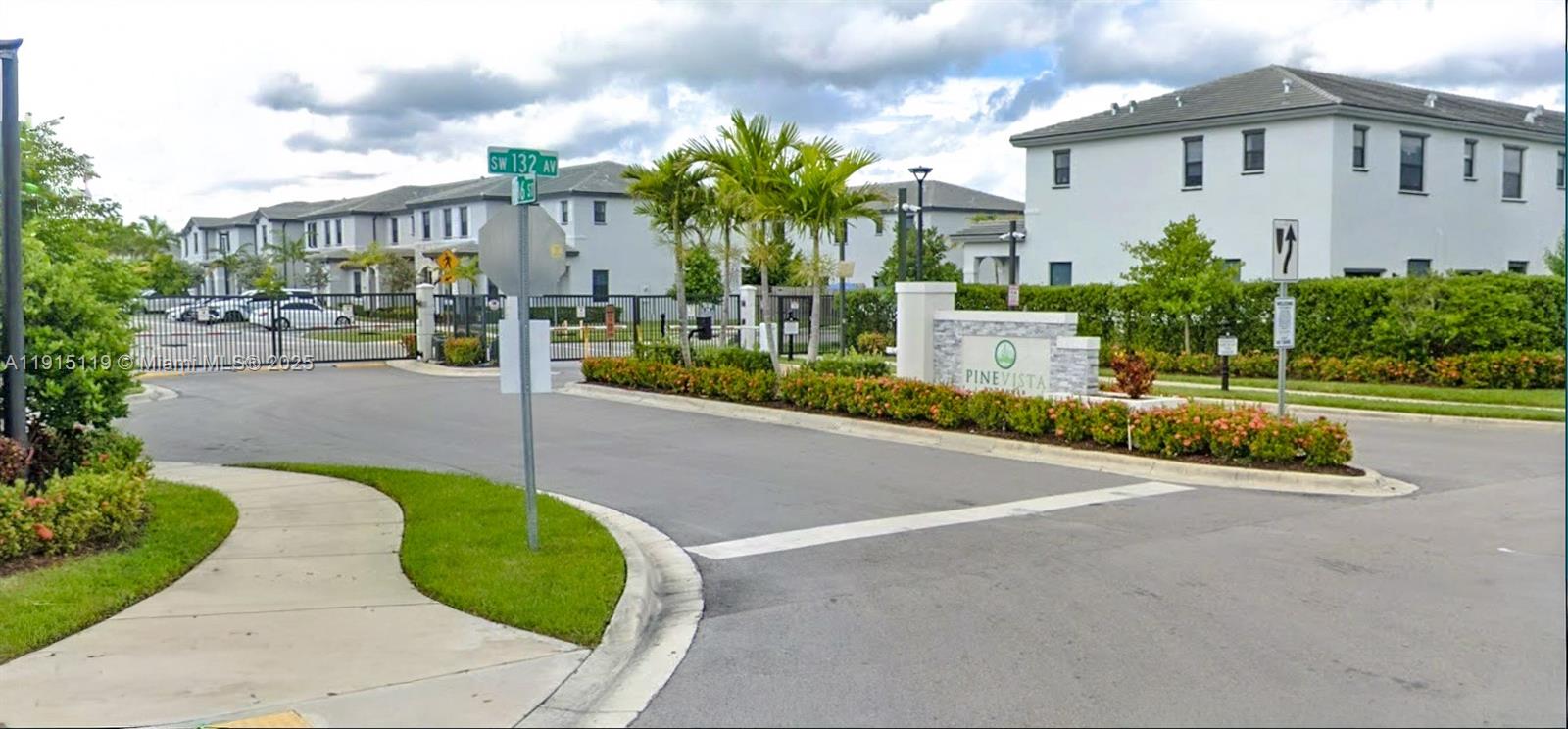 PINE ISLE - Residential Lease