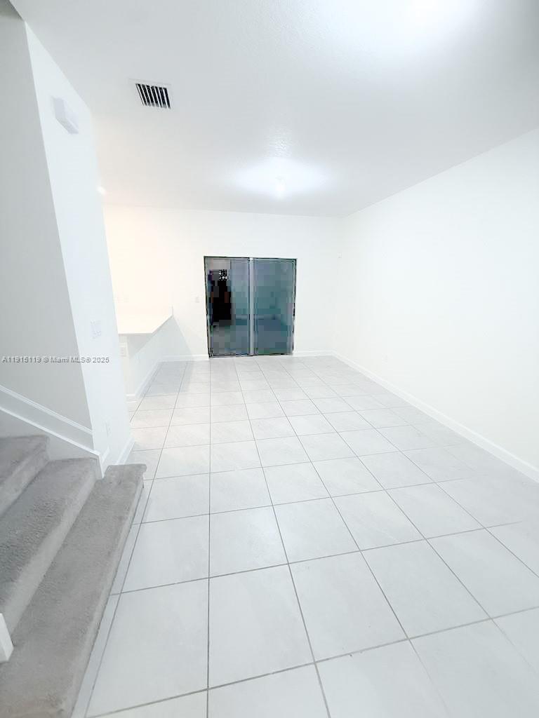 PINE ISLE - Residential Lease