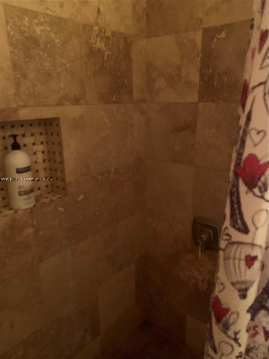 NORTH LAUDERDALE VILLAGE - Residential