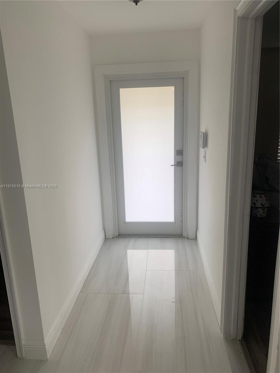 NORTH LAUDERDALE VILLAGE - Residential