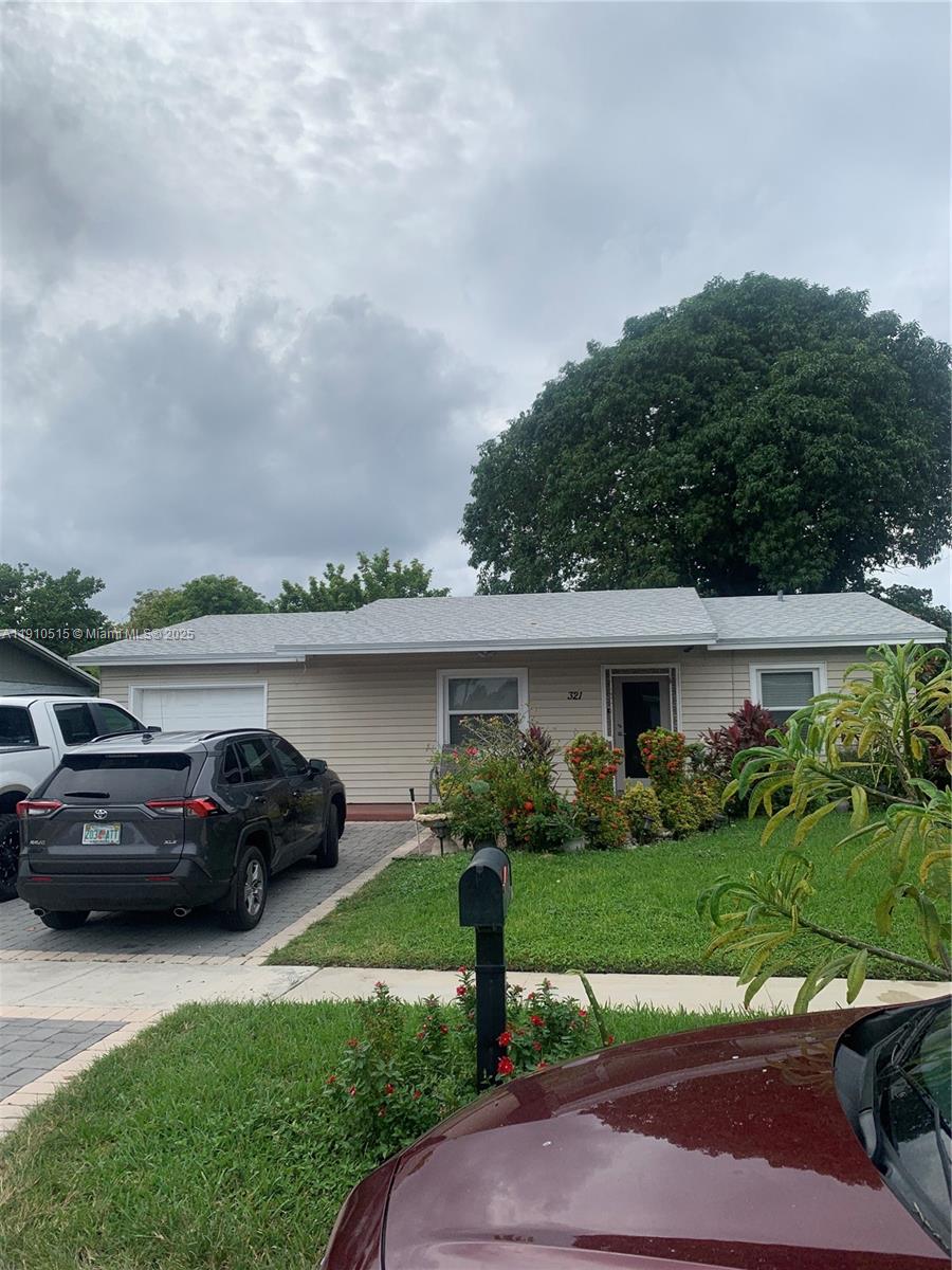 NORTH LAUDERDALE VILLAGE - Residential