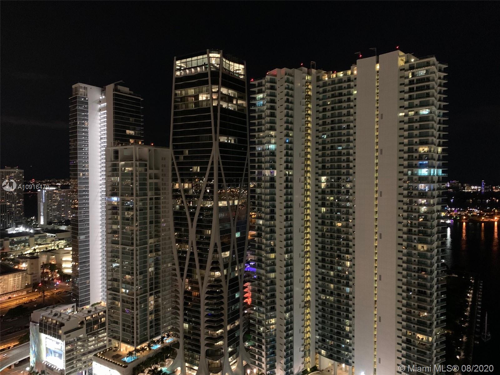 PARAMOUNT MIAMI WORLDCENT - Residential Lease