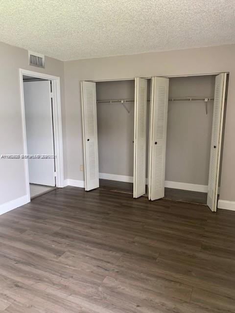 LAKESHORE CONDO #5 - Residential