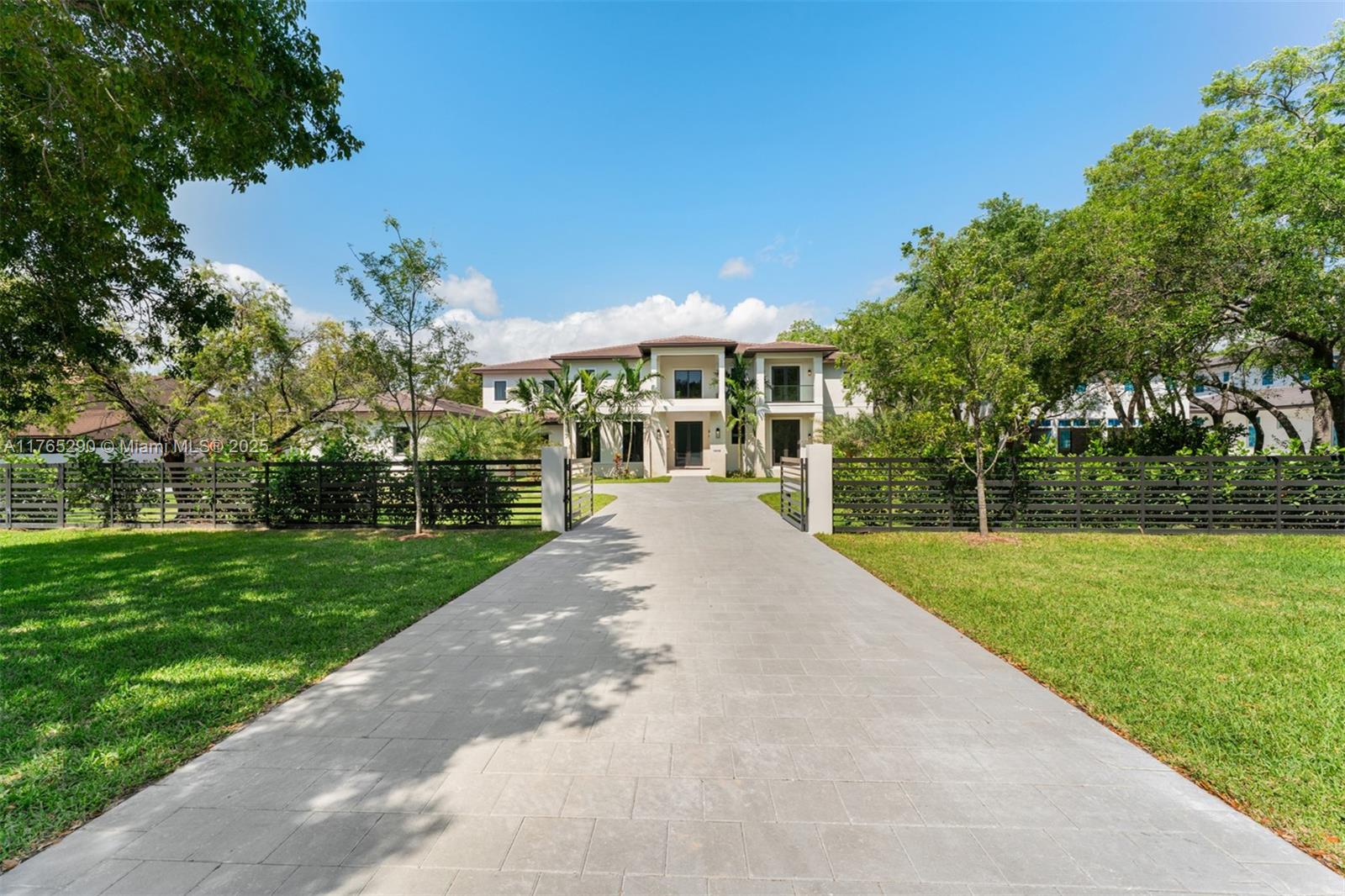 FARMERS ACRES - Residential