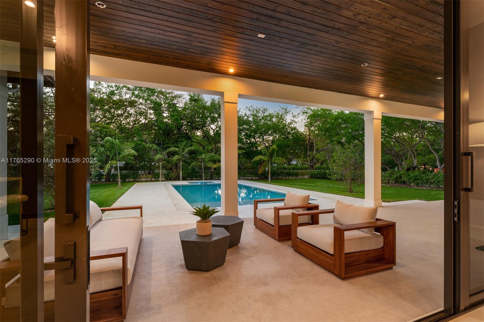 FARMERS ACRES - Residential