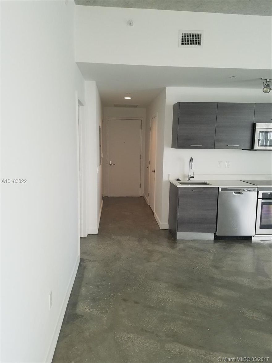 Brand New 2bedroom/2bathroom condo-apartment at Centro Downtown Miami. Building common areas designed by Yves Behar.Building common areas designed by Yves Behar. Loft style, Modern-polished concrete floors and ceilings. Amenities include: rooftop pool with 360 view of Miami, two Story PH Recreation Area, tow level clubroom; gym, spa, 24-Concierge, Skyline Lounge, etc. 24-hour security access system.

Unit features 10ft Ceilings, SS Energy Smart Appliances, Floor to ceiling Windows with limitless city views.