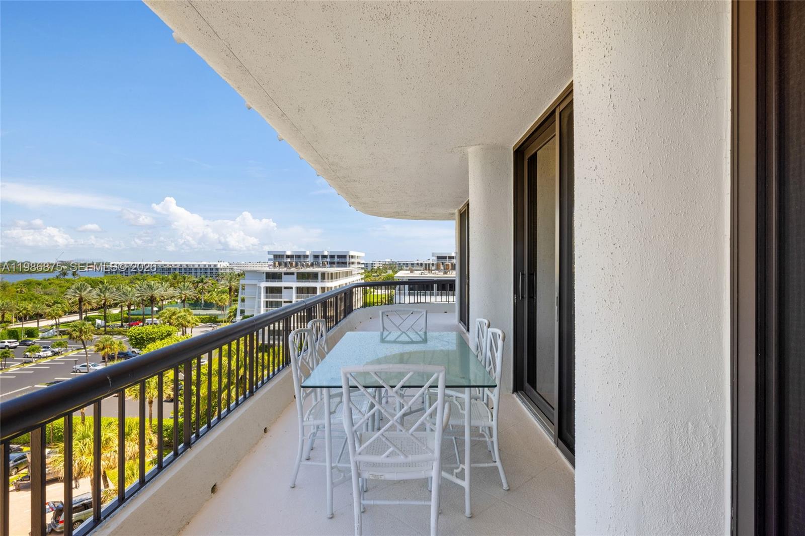 BEACH POINT CONDO - Residential
