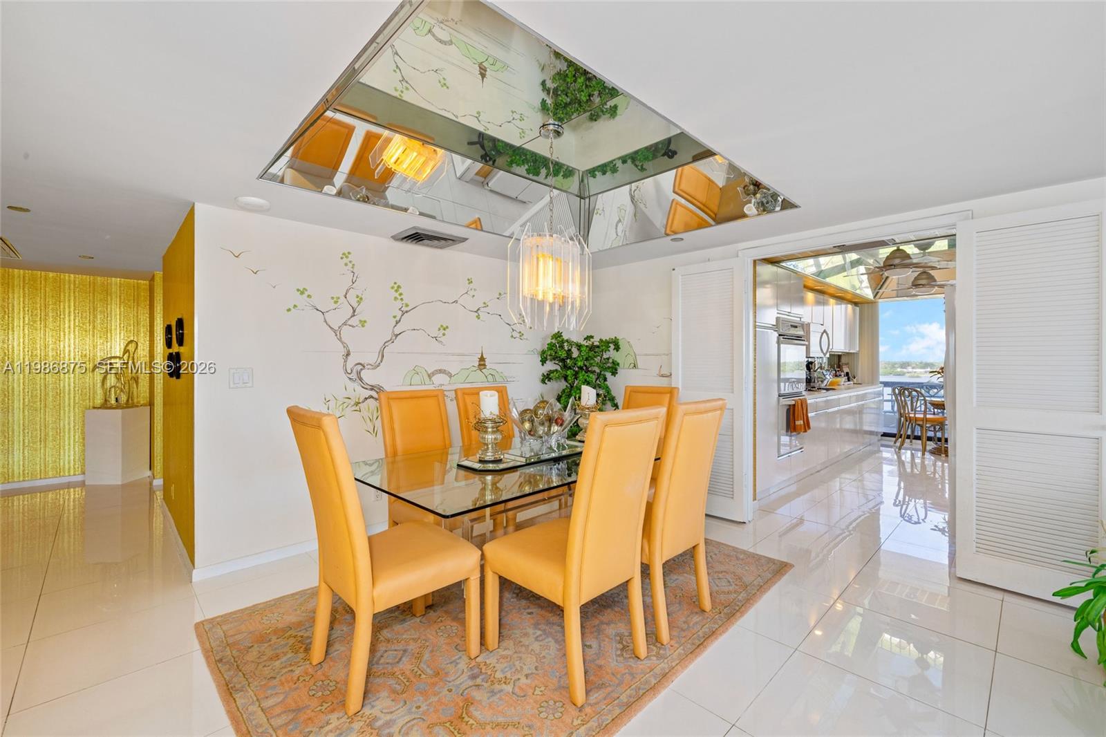 BEACH POINT CONDO - Residential