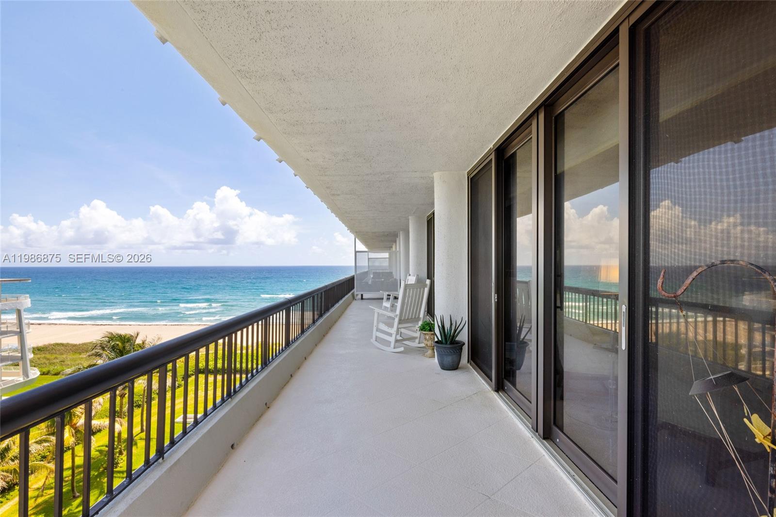 BEACH POINT CONDO - Residential