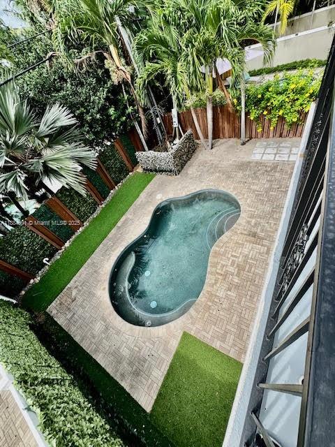 CORAL RIDGE GALT ADD NO 1 - Residential Lease