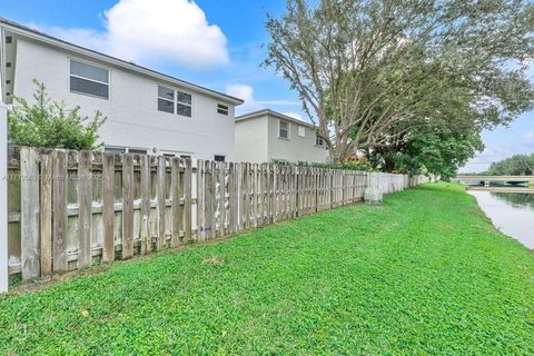 A home in Plantation