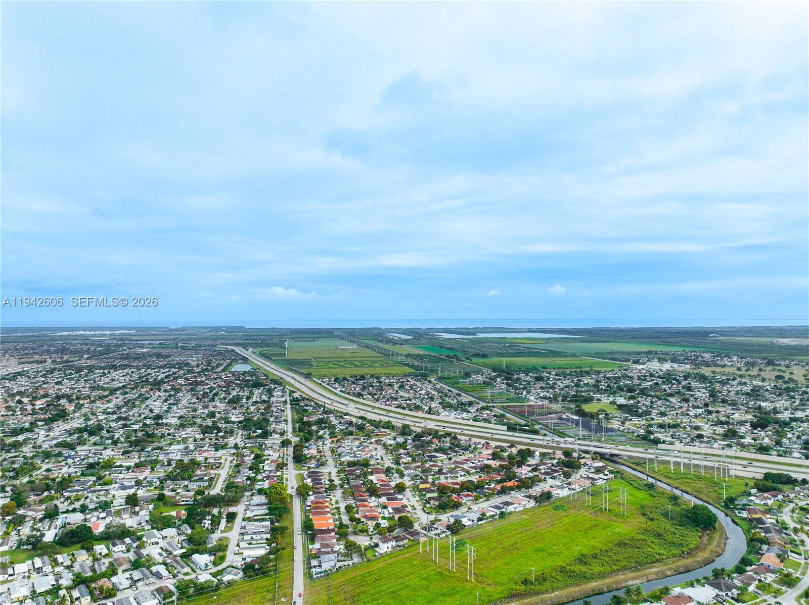 MEADOW WOOD MANOR SEC 6 - Residential