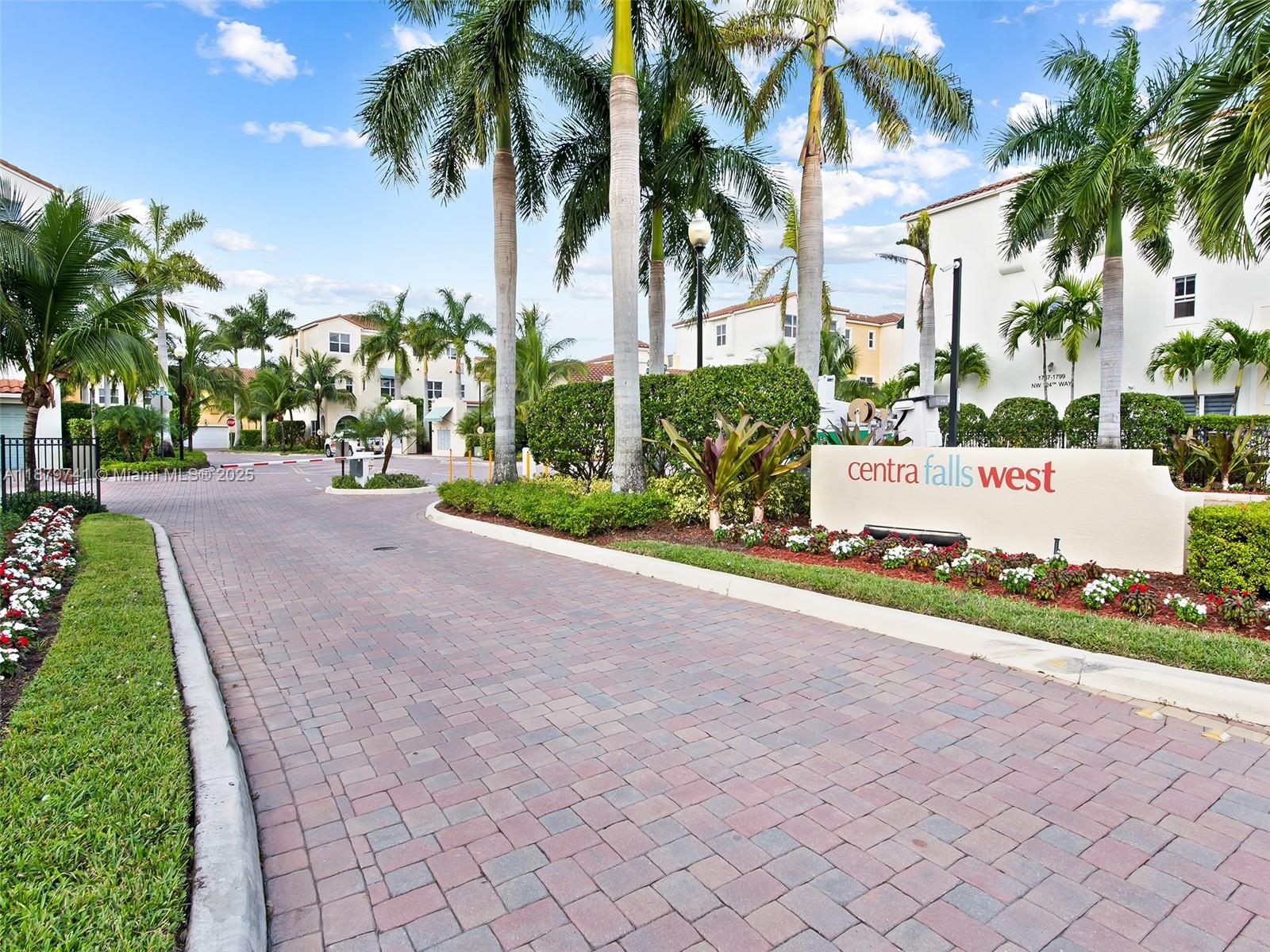 PEMBROKE FALLS-PHASE 1 - Residential