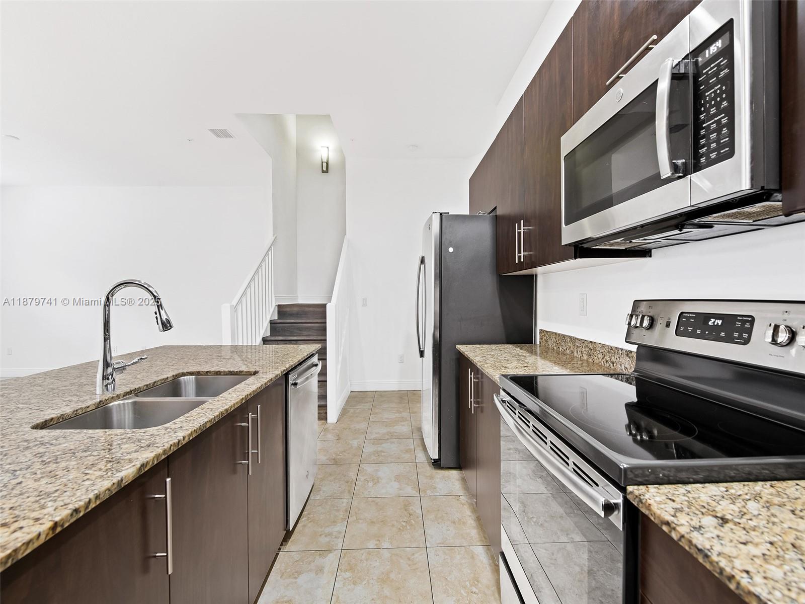 PEMBROKE FALLS-PHASE 1 - Residential