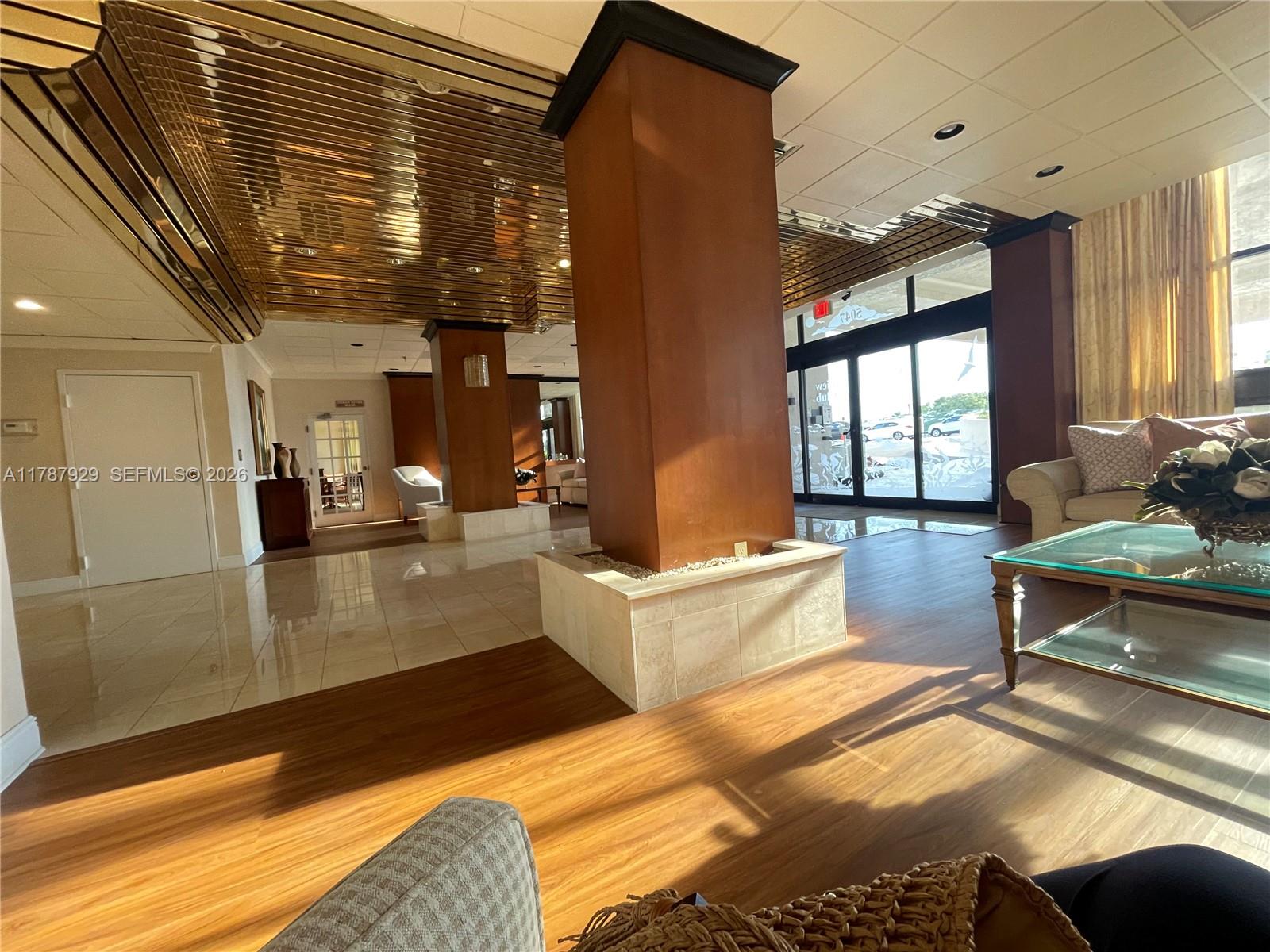 5047 N Highway A1a 1205