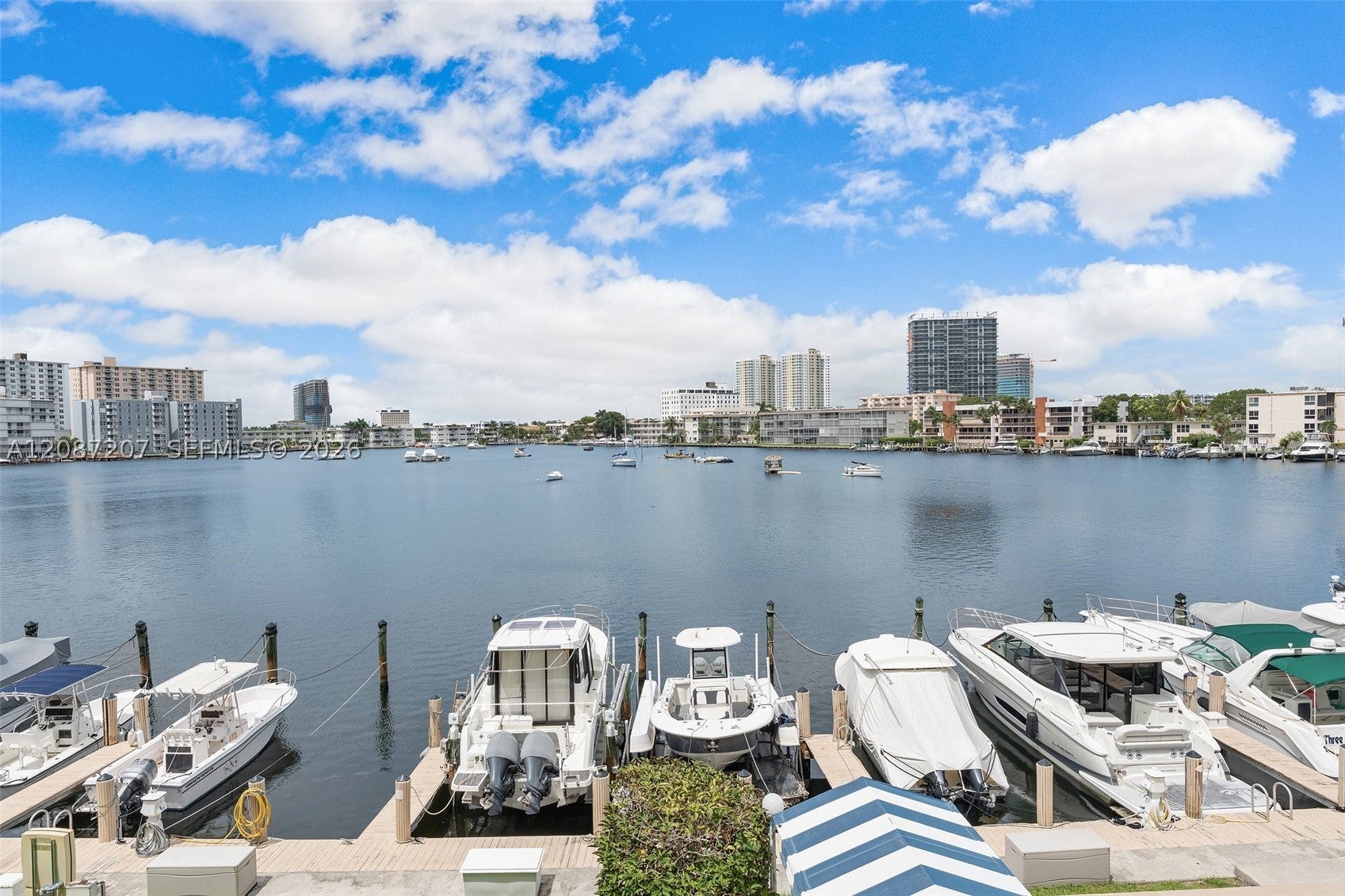 126 Golden Isles Dr