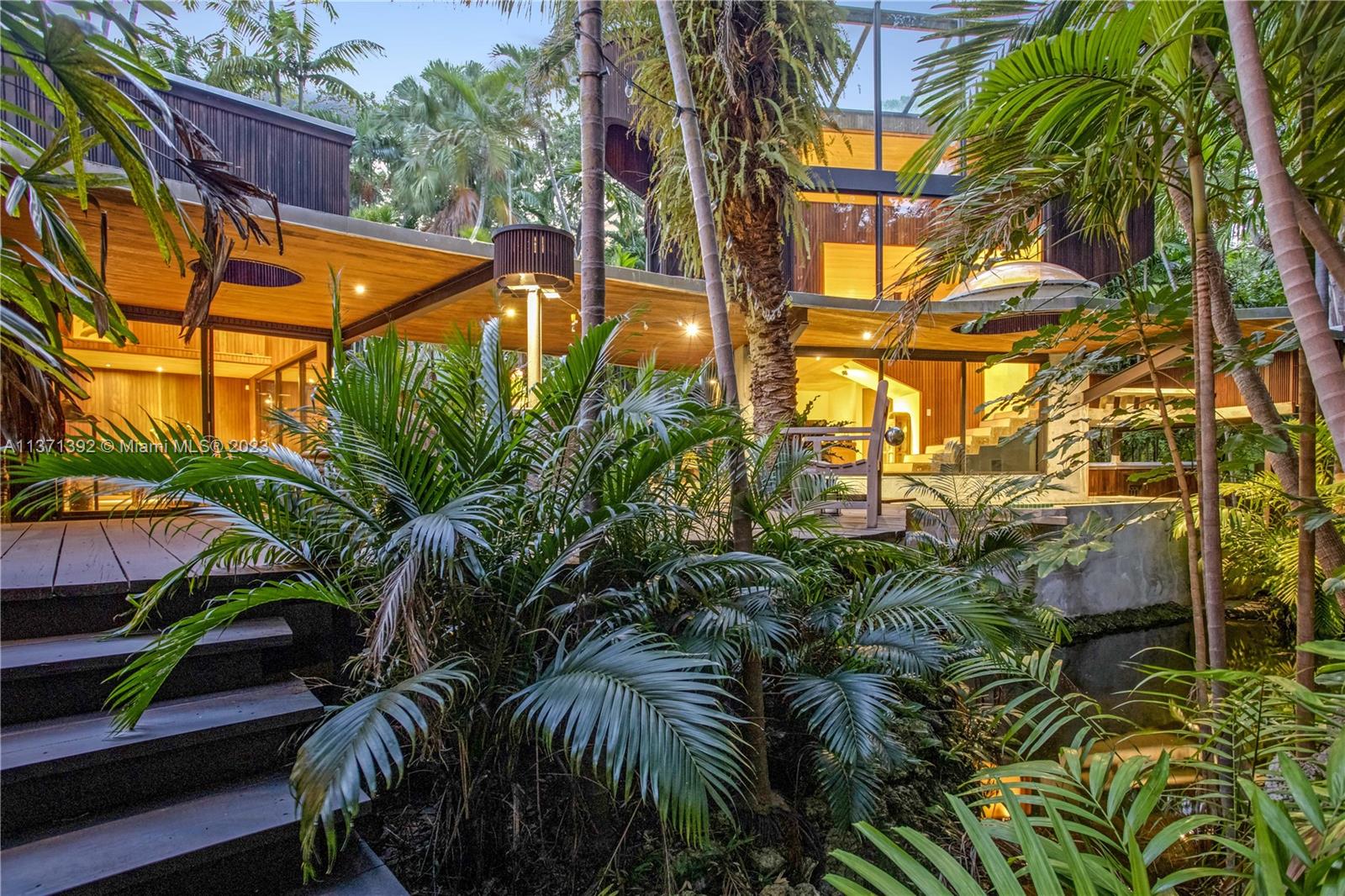 BISCAYNE PARK TERR - Residential